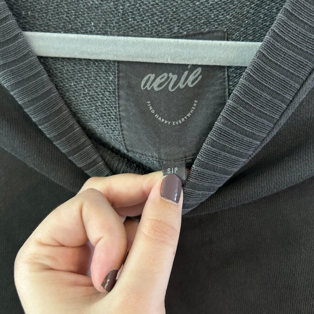 Aerie Grey Sweatshirt - Picture 2 of 3